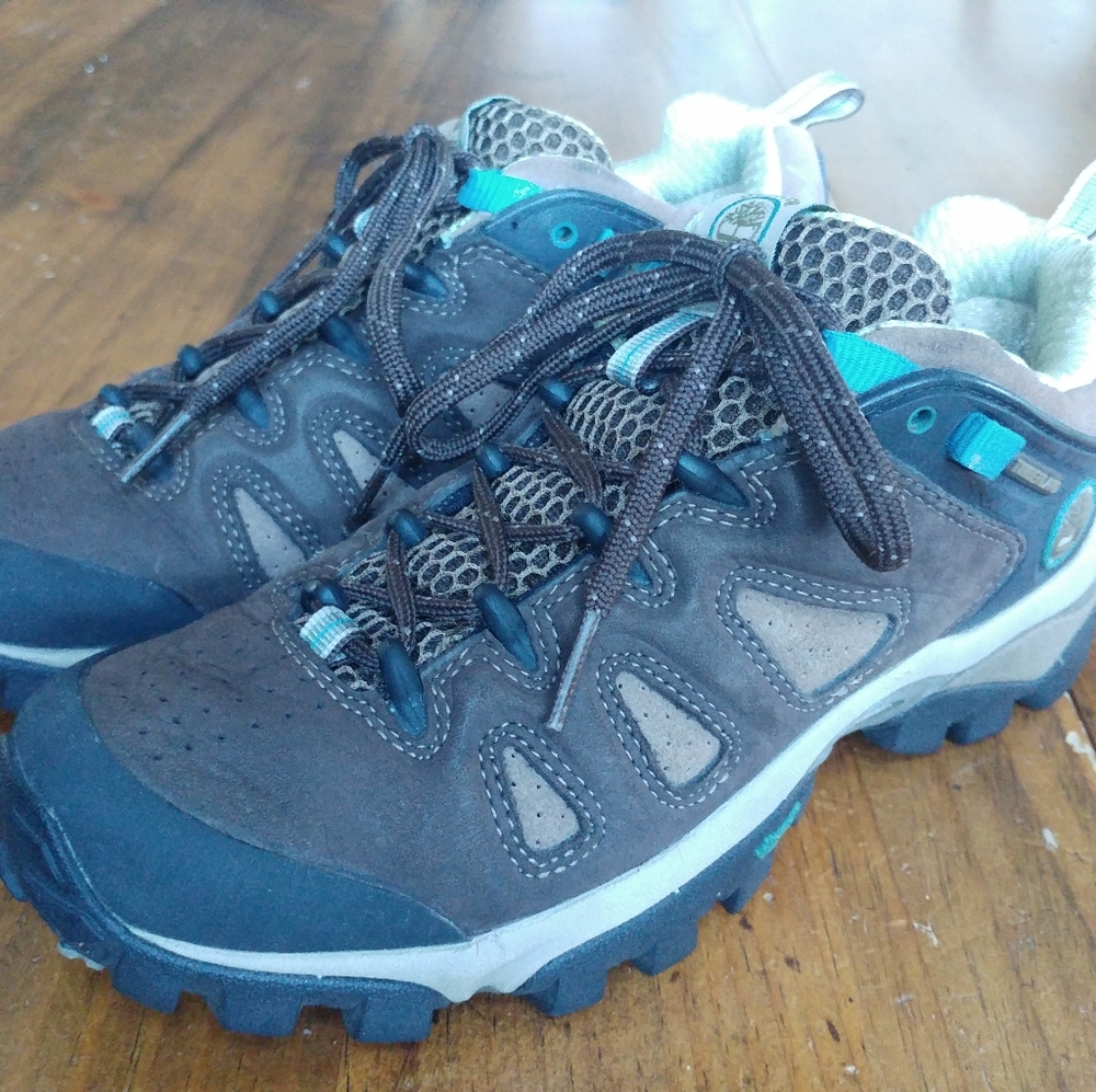 Timberland women's hiking shoes sneakers Size 6